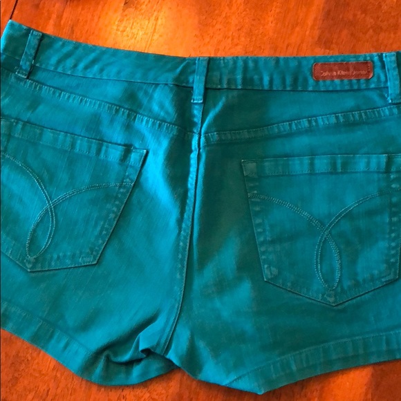 Calvin Klein colored shorts. Multiple colors. - Picture 4 of 6